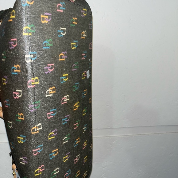 Dooney & Bourke W/charm signature logo Bag - Picture 6 of 17